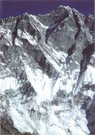 La cara sur del Lhotse, la quinta montaÃ±a mÃ¡s alta del mundo (8,516 metros)